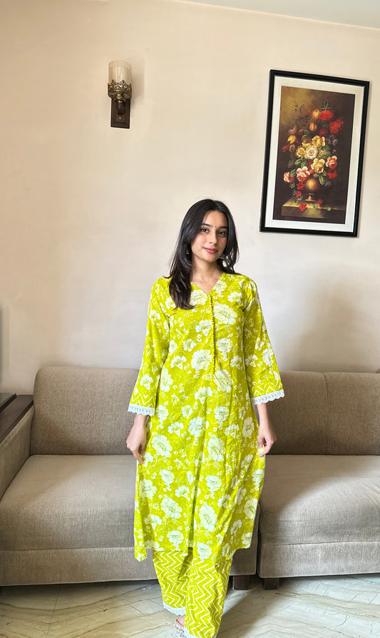 Green & White A-Line Coord Set with Lace Detailing