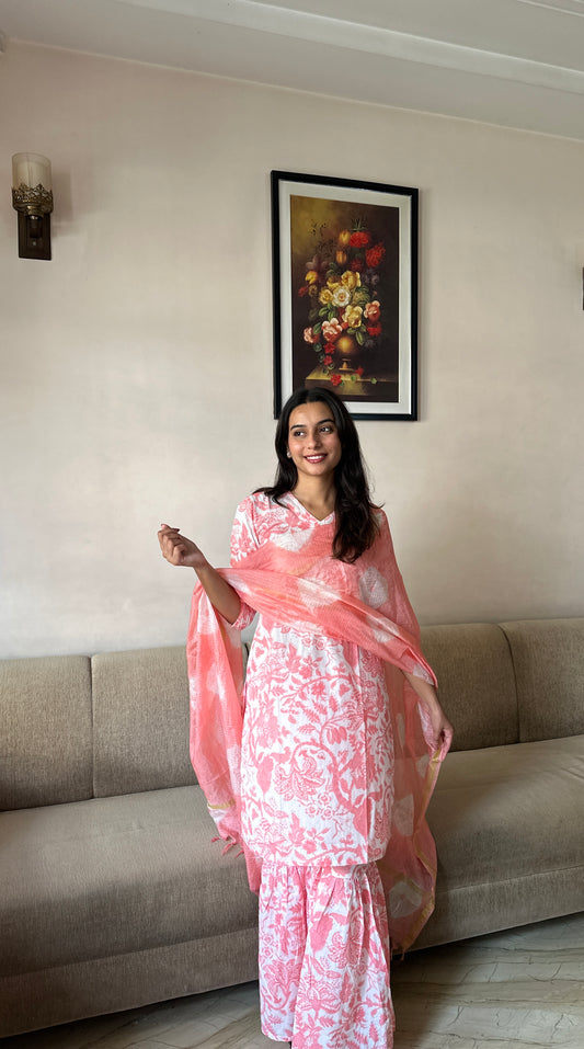 Peach Blossom Shaḁra Set