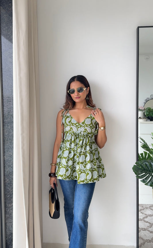 Tanvi Green Pure Cotton Sleeveless Peplum Top