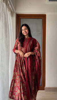 Scarlet Royale Printed Suit Set