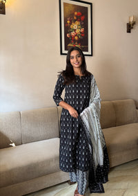 Eira Cotton Suit Set