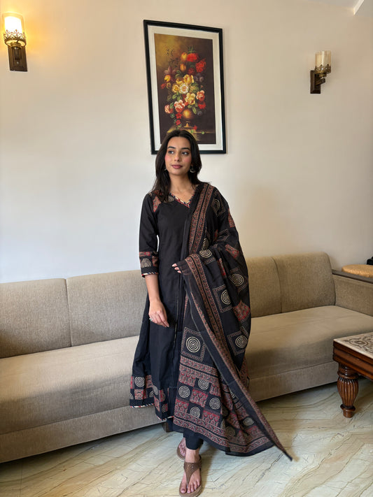 Meher Midnight Anarkali Suit