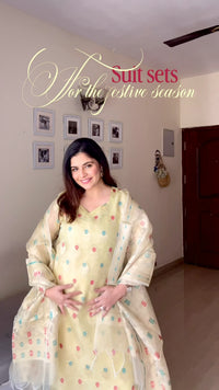 Nagma Feative Banarasi Kota Doria Suit