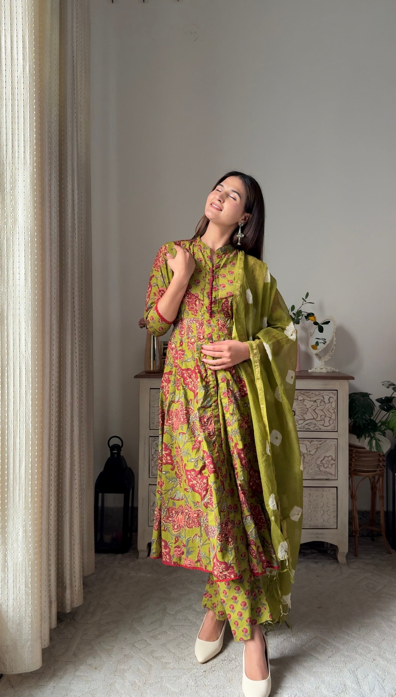 Suneera Olive Green Cotton Anarkali Suit Set – Shaayra