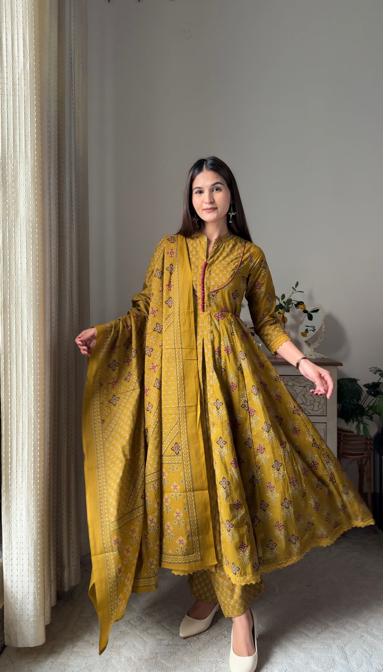 Suneera Olive Olive Green Cotton Anarkali Suit Set