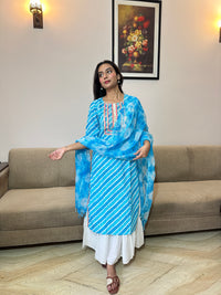 Neel Tara Suit