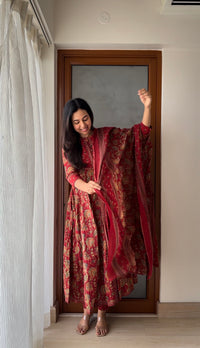 Scarlet Royale Printed Suit Set