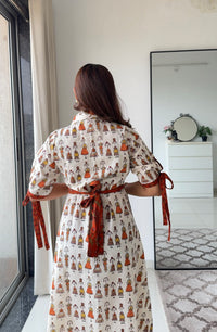Folklore – Ivory folk-print dress