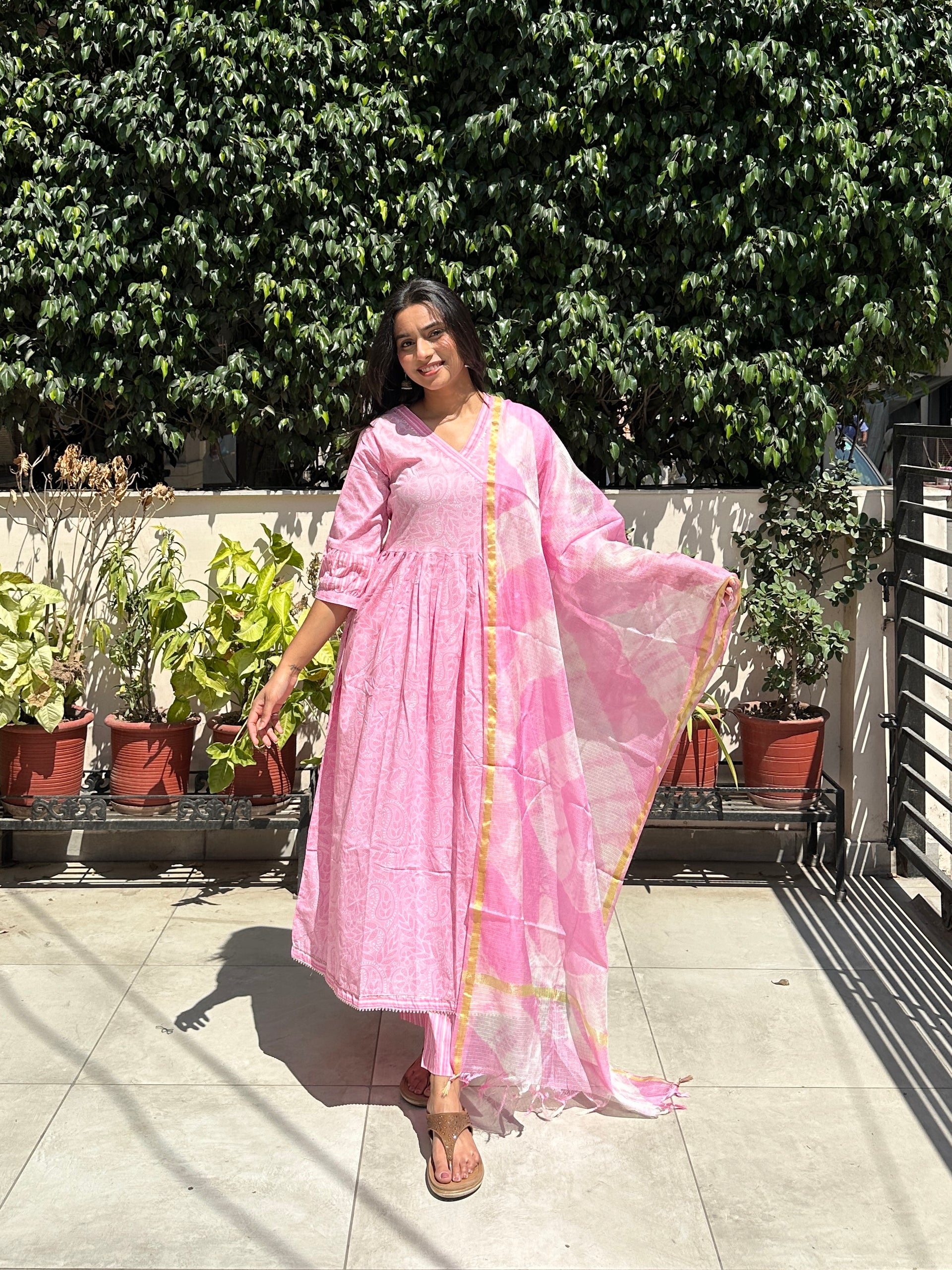 Ruhaniyat Anarkali Set
