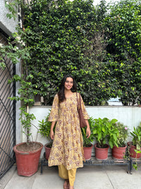 Ambar Phool Cotton Kurta Set