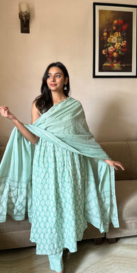 Ziya (ज़िया) Sleeveless Suit Set- Cotton