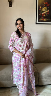 Mishka (मिष्का) - Pink & white Straight Suit Set with lace - Pure Cotton
