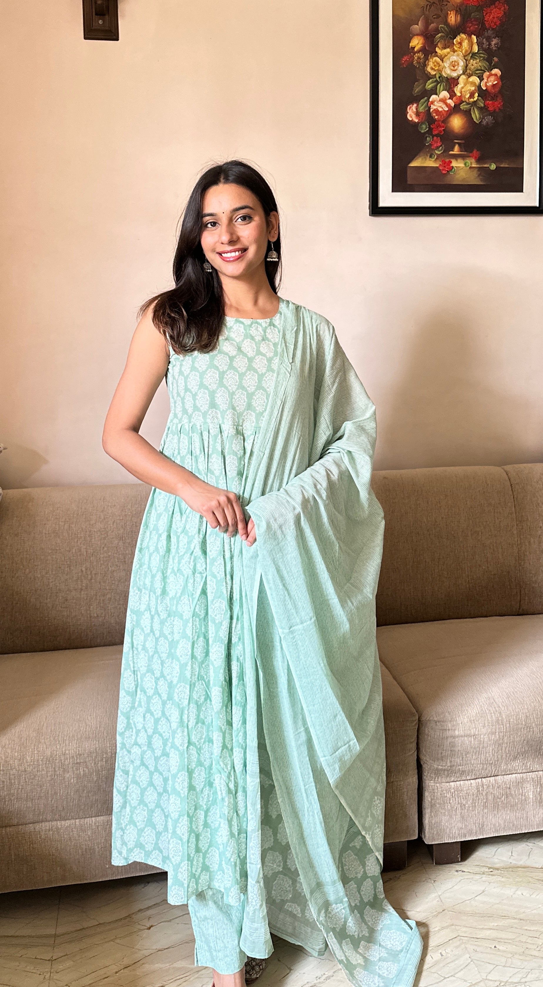 Ziya (ज़िया) Sleeveless Suit Set- Cotton