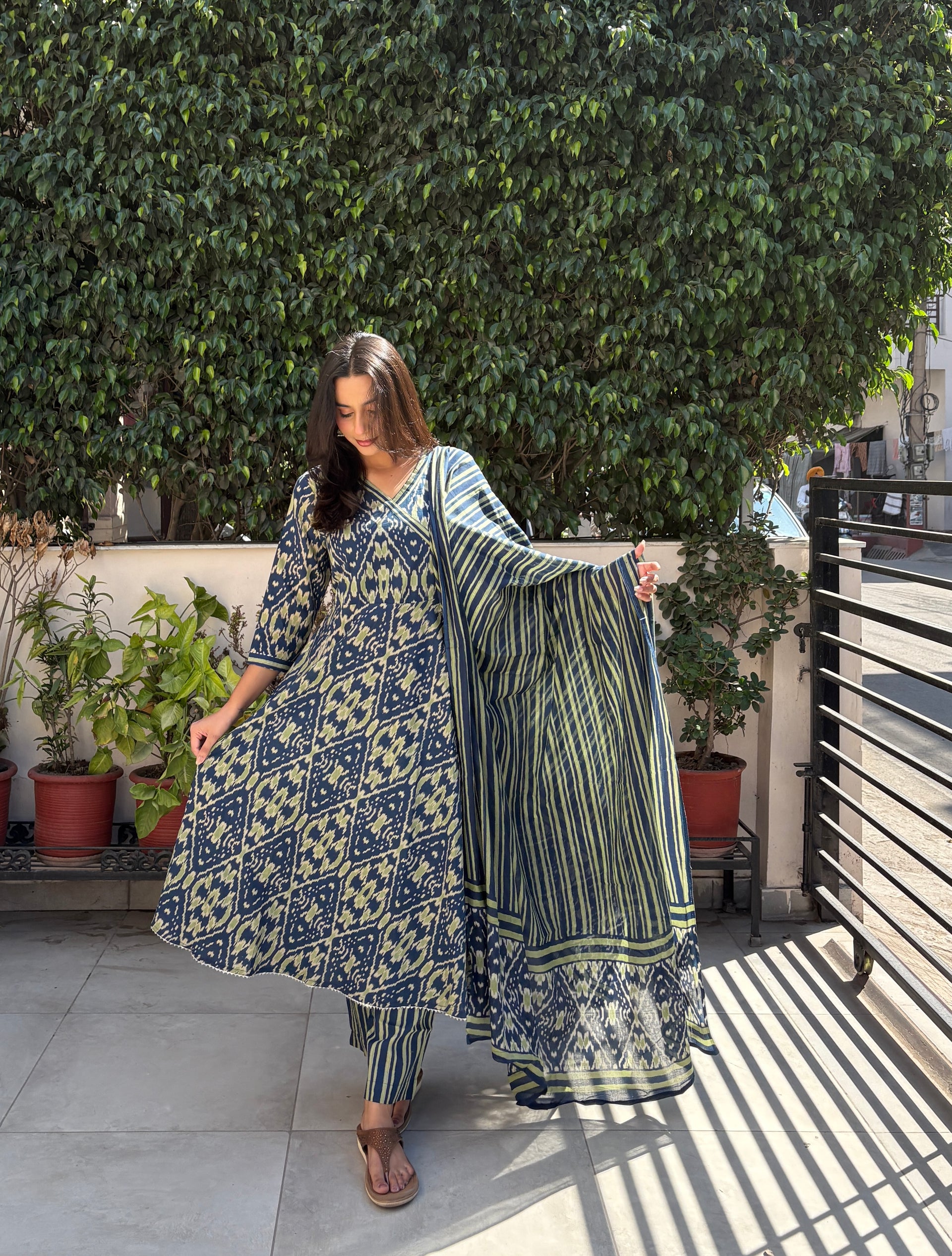 Aarzel Cotton Anarkali Set
