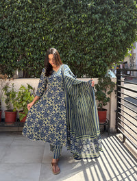 Aarzel Cotton Anarkali Set