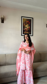 Peach Blossom Shaḁra Set