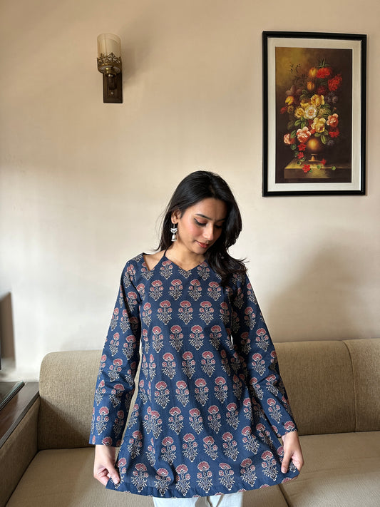 Aarushka Cotton Top