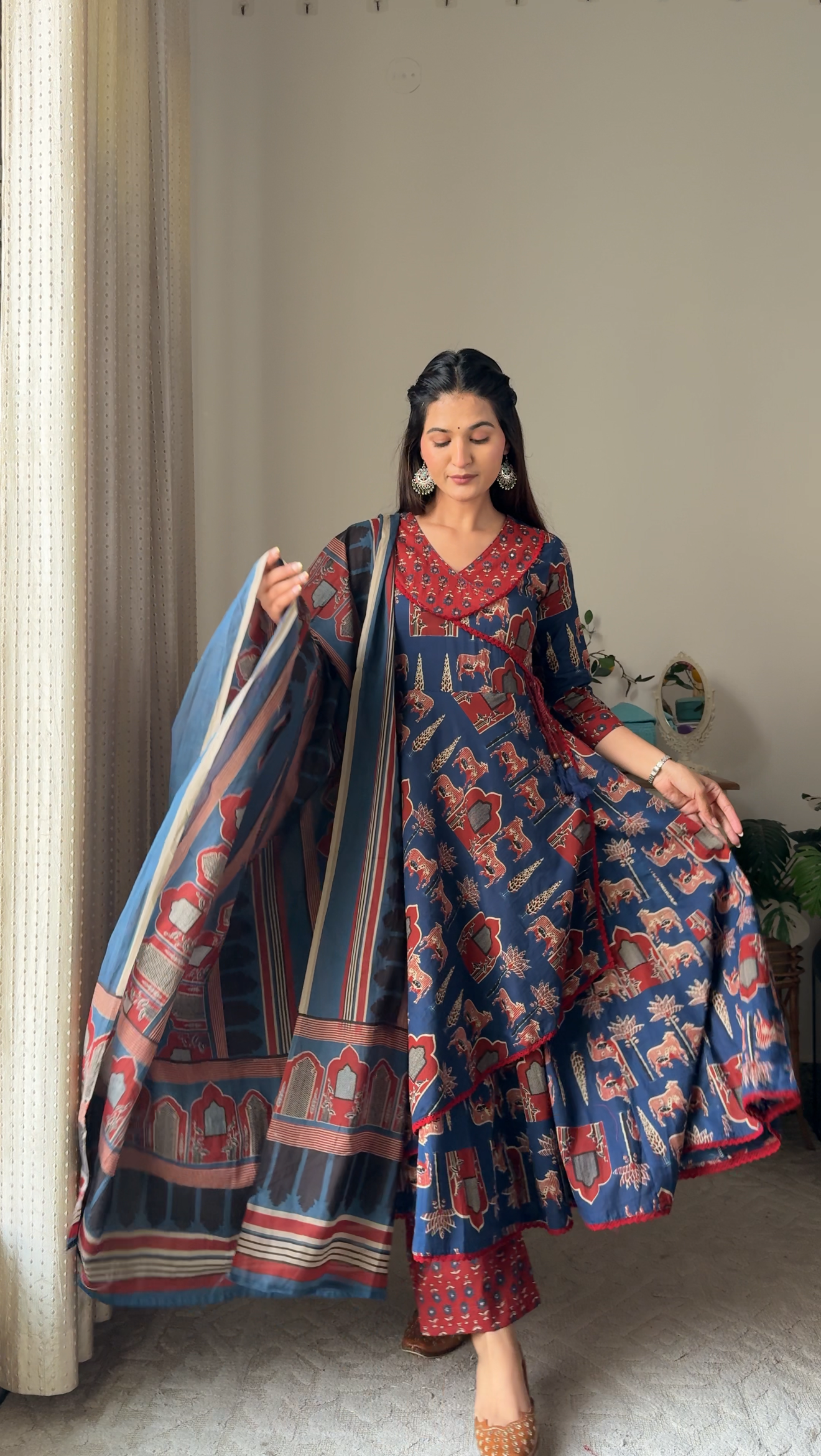 Neel Rajvanshi Anarkali Set – Shaayra