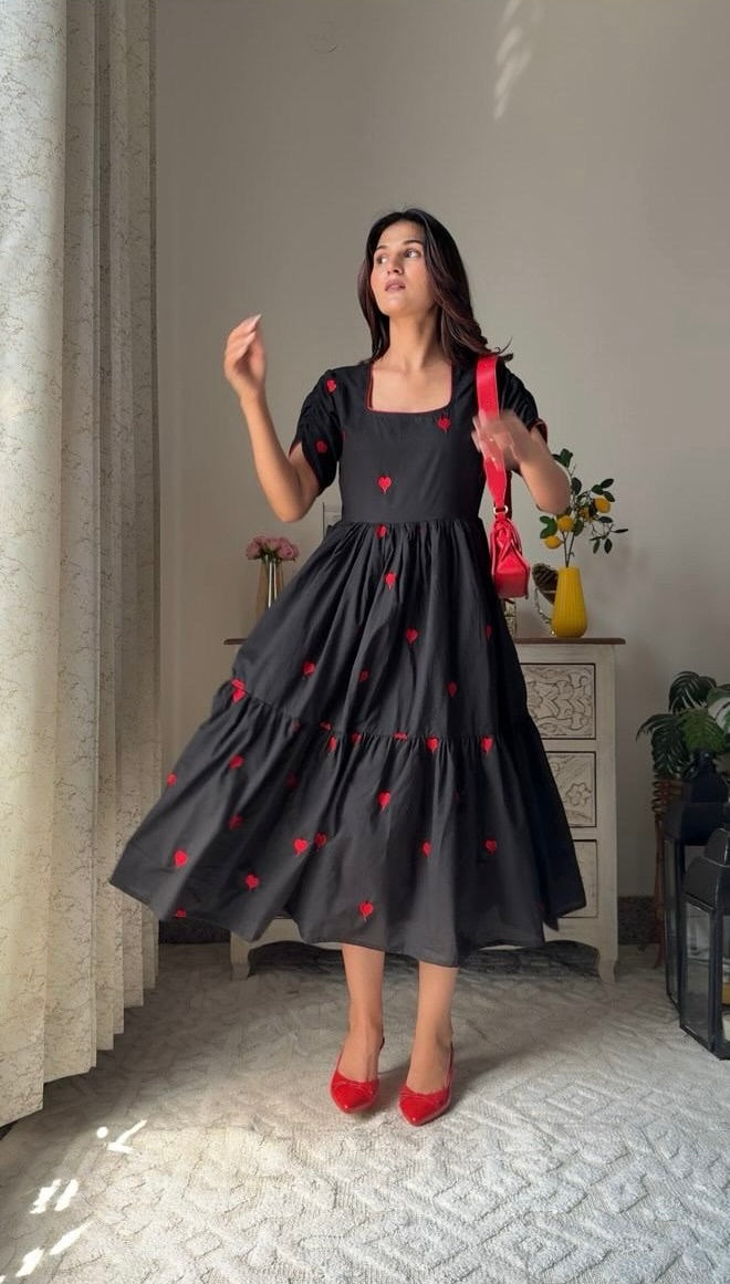 Gulabo Dilwali Black Dress