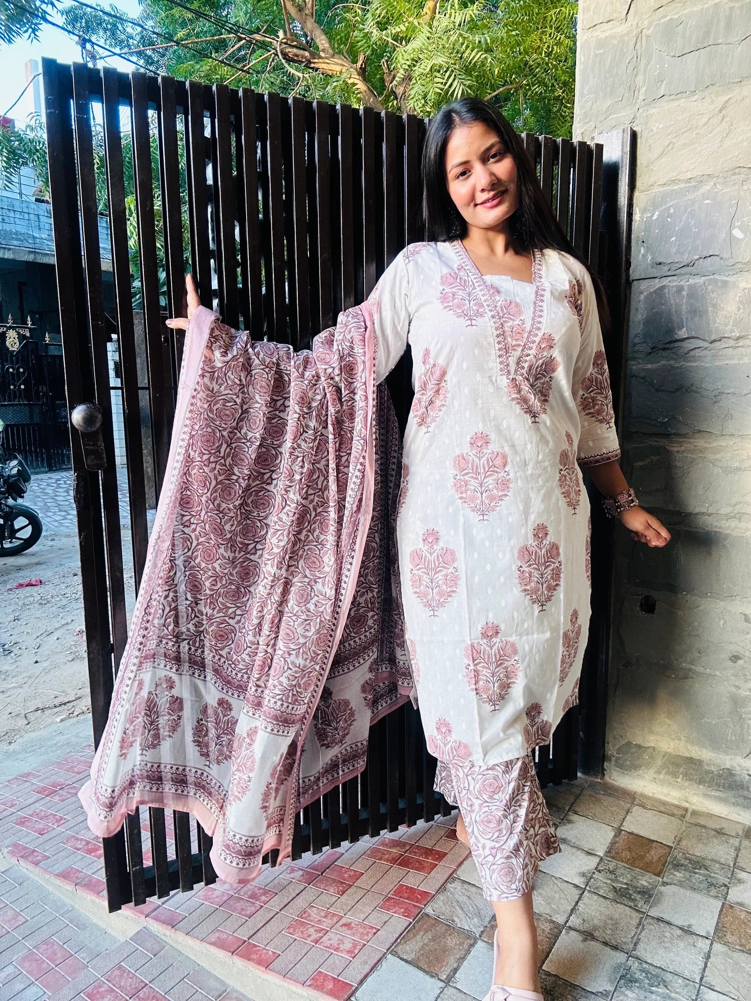 White & Pink Mughal Boota Straight Style Suit Set