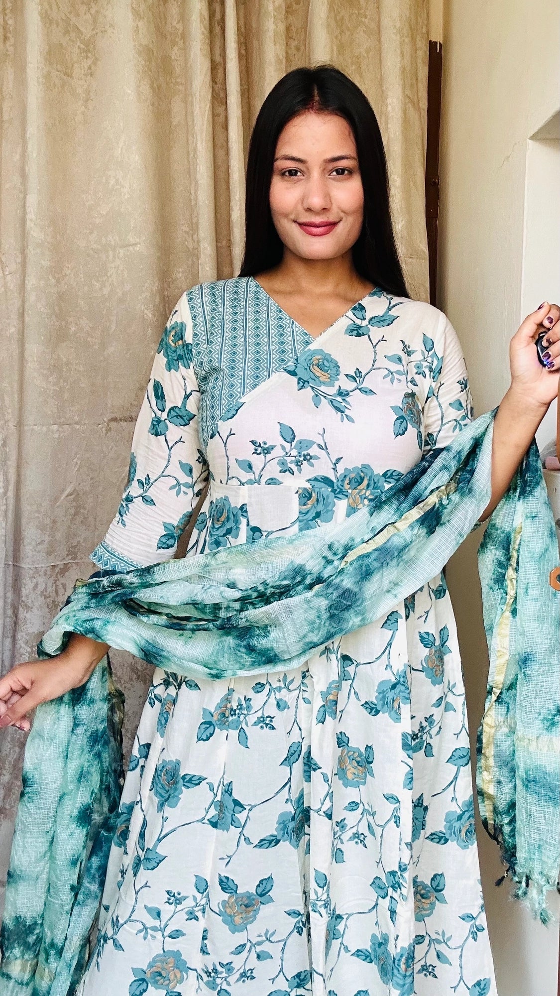 Mandakini Green & White Floral Suit Set