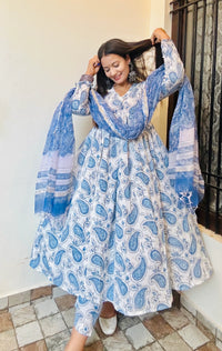 Blue & White Gher Suit Set