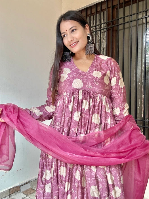 Falak Gher Pink Muslin Suit With Matching Organza Dupatta